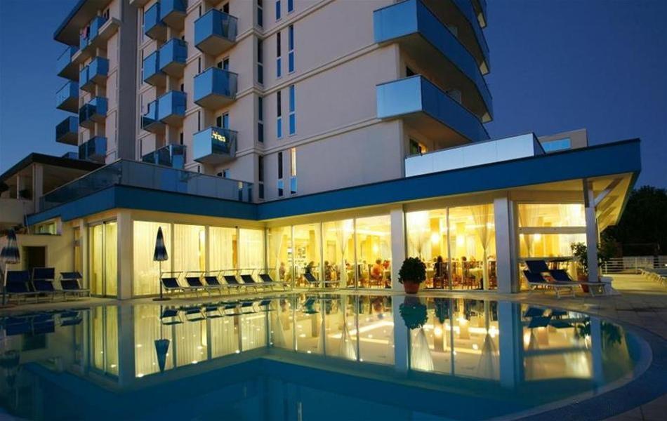 Hotel Parigi Bibione Kültér fotó