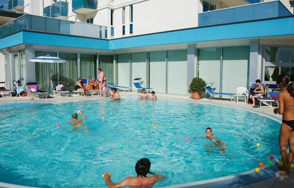 Hotel Parigi Bibione Kültér fotó
