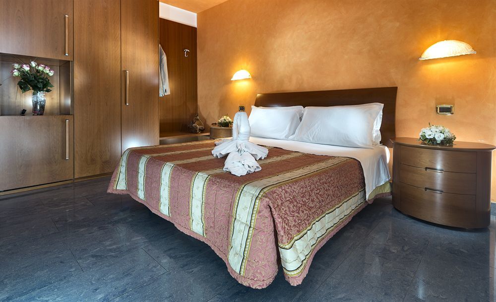 Hotel Parigi Bibione Kültér fotó